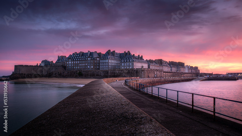 saint malo remparts
