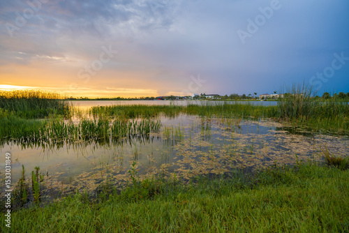 Foto Sunset landscape in Wellen park in North Port, Florida
