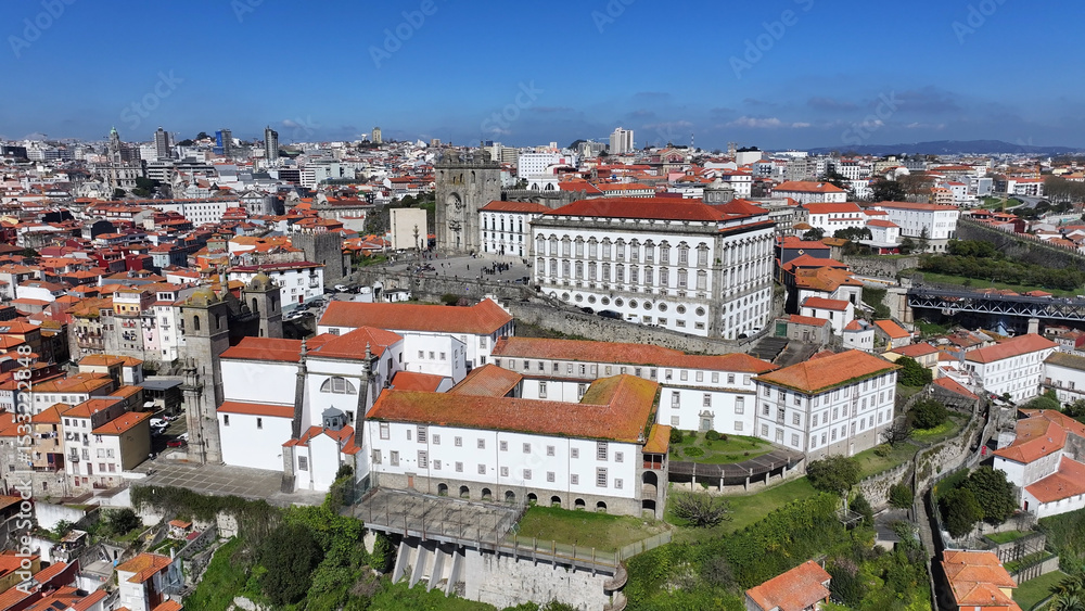Fototapeta premium Se Do Porto At Porto In Porto District Portugal. Catholic Church. Religion Symbol. Medieval Building. Se Do Porto In Portugal. Portugal Skyline. Travel Landscape.