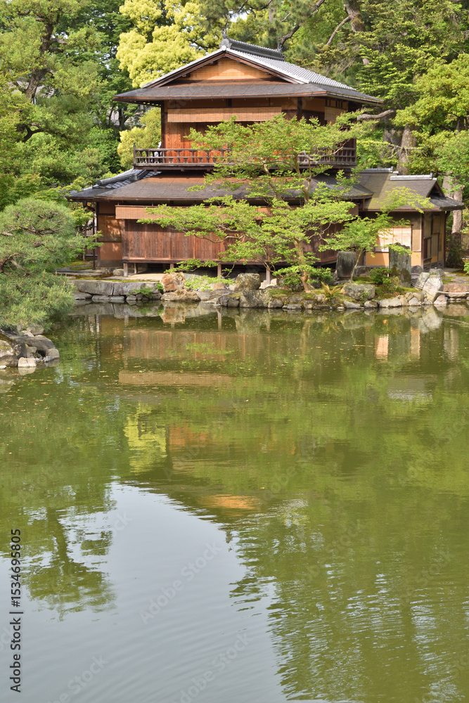 Obraz premium 京都御苑の拾翠亭