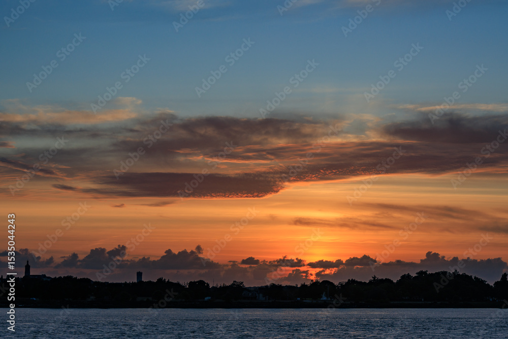 Naklejka premium Die Garonne bei Bordeaux in Frankreich