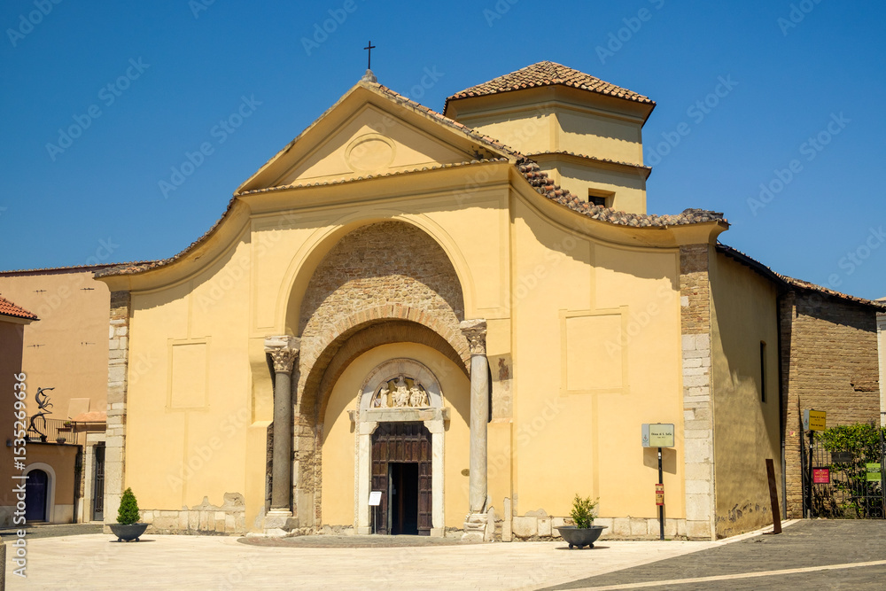 Fototapeta premium Santa Sofia church, a Unesco World heritage monument in Benevento, Italy