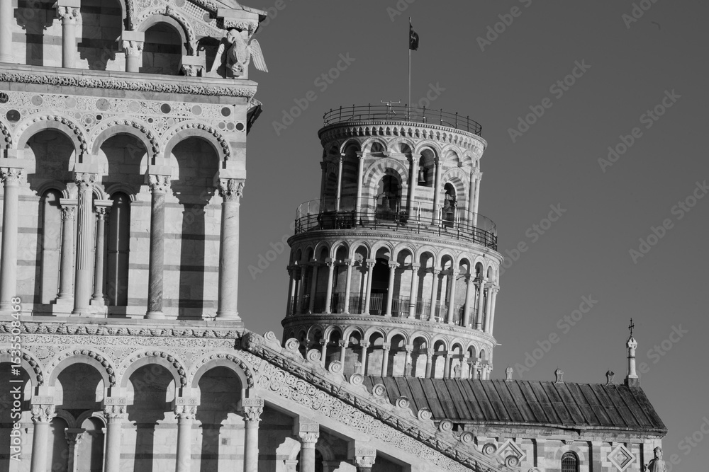 Fototapeta premium The Leaning Tower of Pisa or Tower of Pisa is the freestanding bell tower, of the cathedral of the Italian city of Pisa, known for its unintended tilt. Built in 12th century.