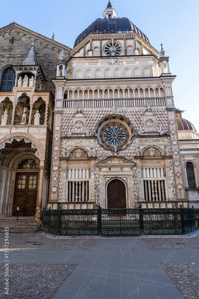 Obraz premium Ornate facade of Colleoni Chapel in Bergamo, Italy.