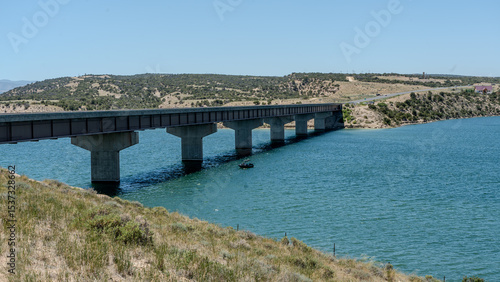 Wallpaper Mural Scenic Strawberry Reservoir Landscape Torontodigital.ca