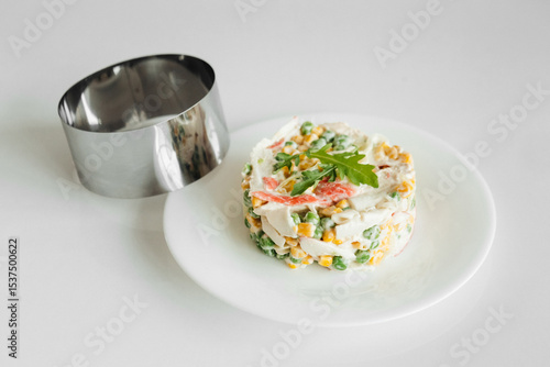serving a dish using a shaping ring