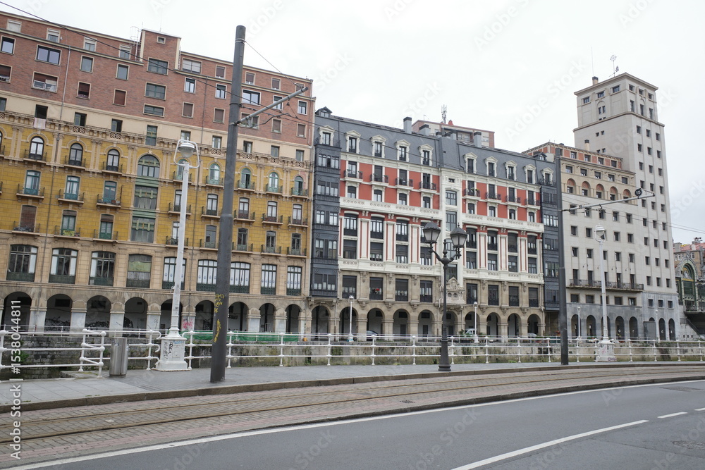 Naklejka premium Urbanscape in the city of Bilbao, Spain
