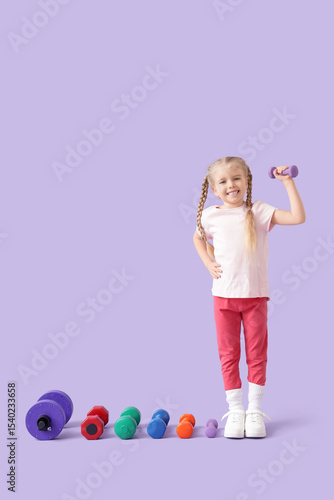 Sporty little girl with dif...