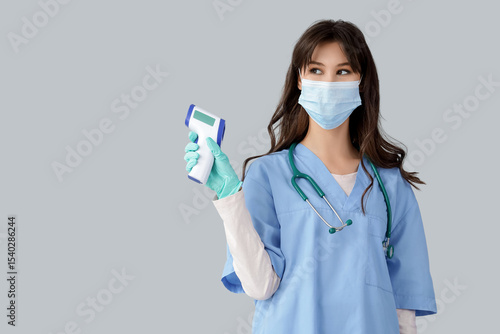 Female medical intern in ma...