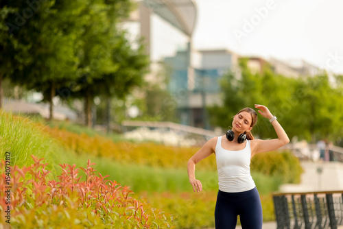 Woman enjoying music and mo...