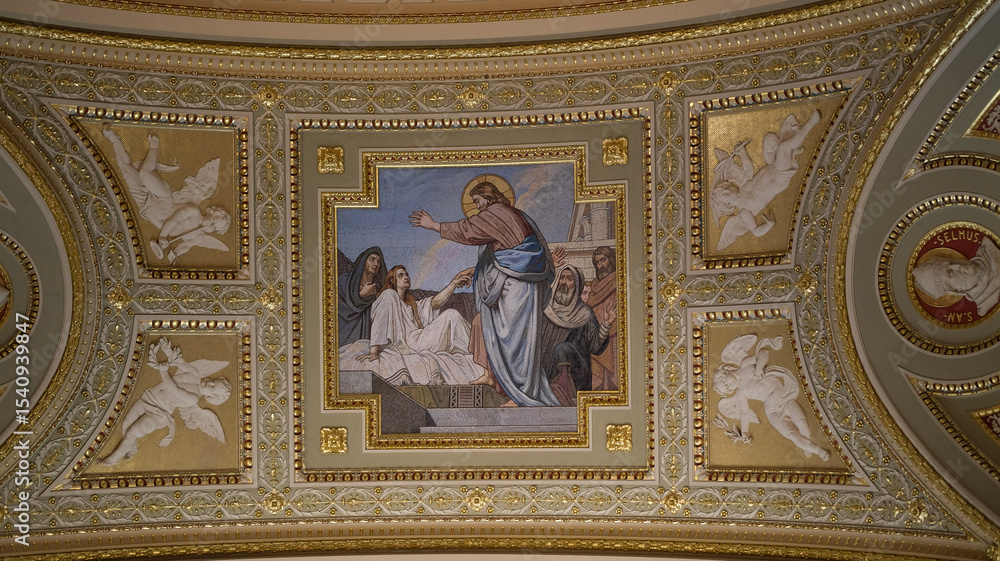 Obraz premium Classical religious fresco showing Jesus healing a woman, surrounded by disciples, on ornate ceiling.