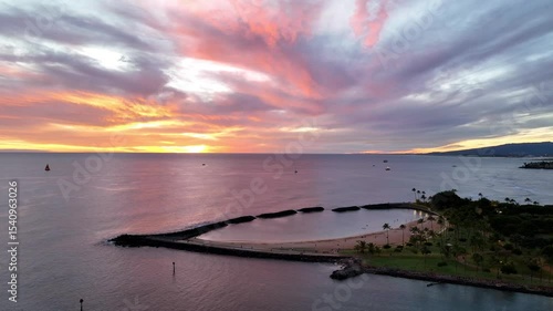 Pink Sky Sunset at Magic Island left circle towards Ewa
