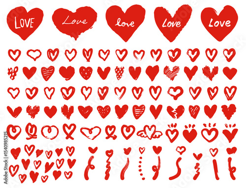 手描きのハート。落書き風、グランジハート。バレンタインデーや愛のシンボル。ベクター素材。