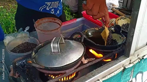 Kue Lekker is a traditional Indonesian snack made from thin crepe-like batter, typically filled with chocolate, banana, or cheese, then folded and cooked until crispy on the edges.