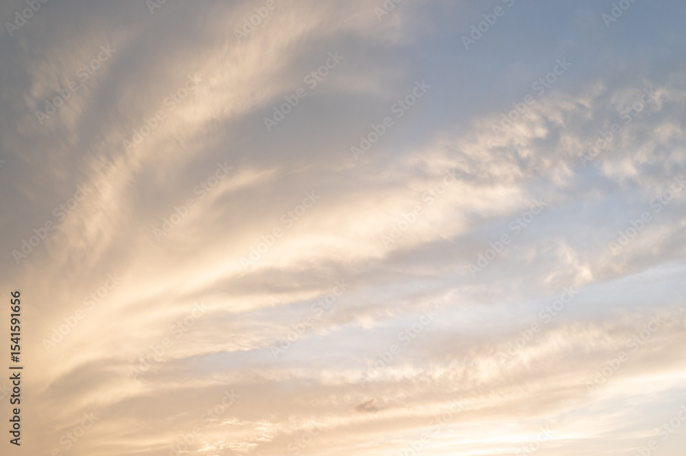 Fototapeta premium Beautiful vibes and sky with cloud in the morning. Good weather day