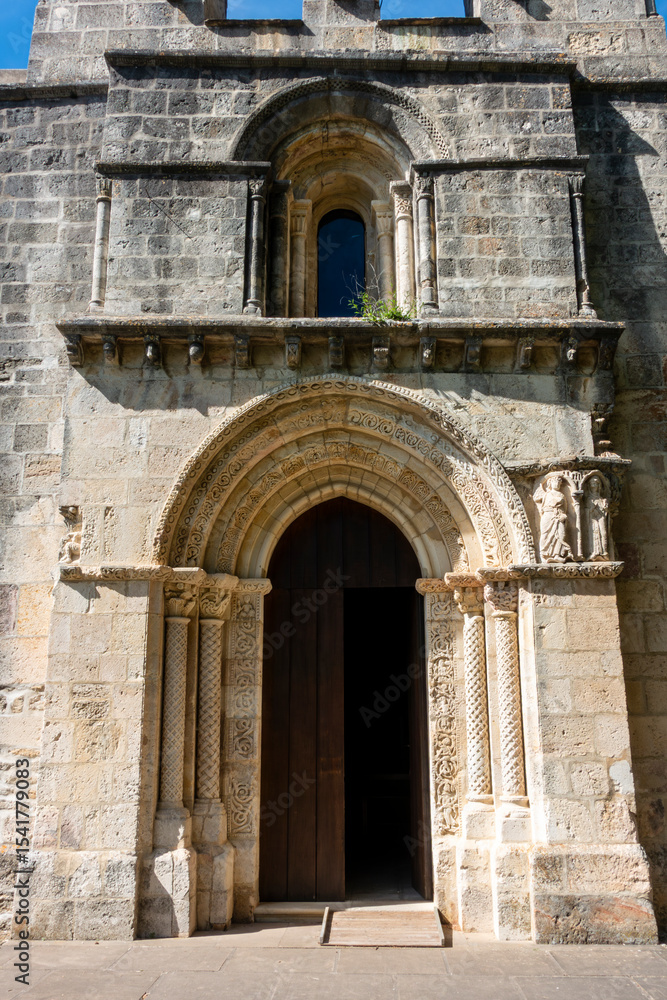 Fototapeta premium Romanesque 