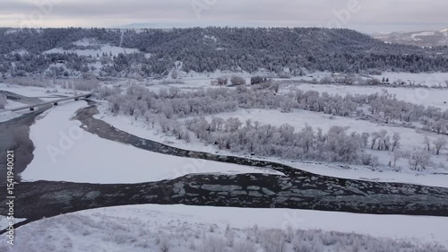 Yellowstone River with ice flowing