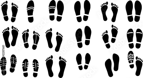 Shoes prints icon vector set. Footprints illustration sign collection. Shoes symbol or logo.
