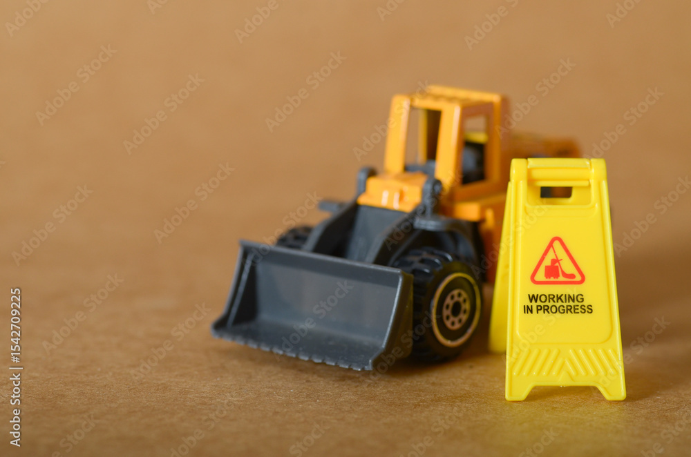 Obraz premium Work in Progress: Matchbox Loader Depicts Ongoing Construction and Growth
