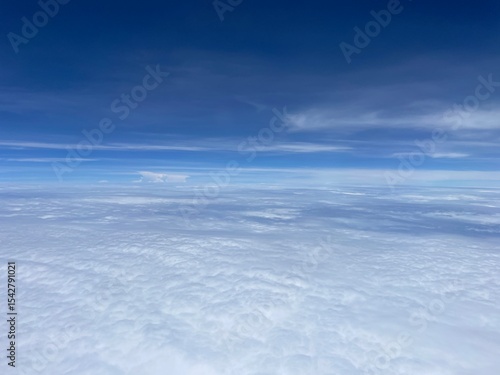 Endless Cloud Sea under Blue Sky
