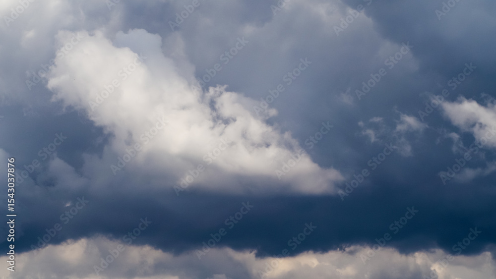 Obraz premium Cumulus congestus, par temps orageux