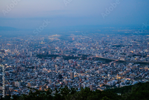 Wallpaper Mural 北海道札幌市藻岩山からの夜景 Torontodigital.ca