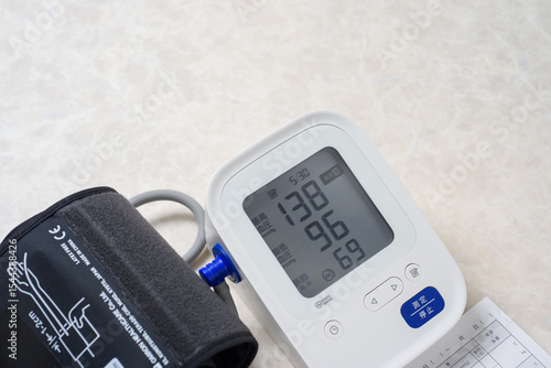 健康管理に欠かせない家庭用血圧計