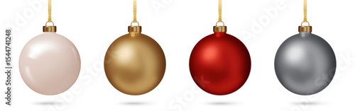 Christmas balls set isolated. Shiny glossy metallic 3D baubles in white, gold, red, and silver paint. Christmas and Happy New Year Holiday hanging decoration PNG
