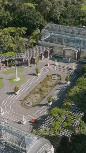 Wallpaper Mural Aerial: Auckland domain and wintergardens, New Zealand Torontodigital.ca