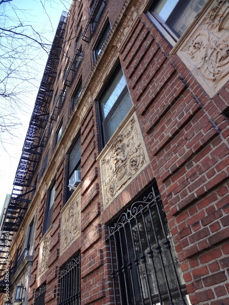 Obraz premium 古い建物の外壁 ニューヨーク アメリカ 快晴