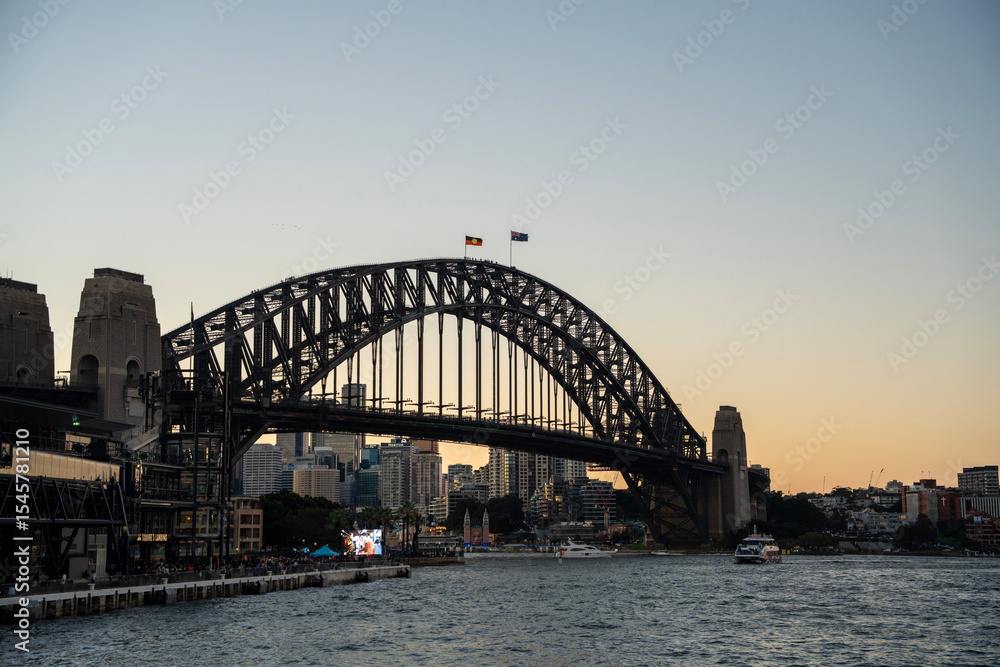 Fototapeta premium Sydney Opera House, Sydney Harbour Bridge, Australia