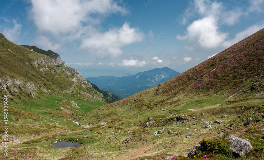 Fototapeta premium high mountain landscape