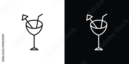 Cocktail icon in black. flat graphic vector icon