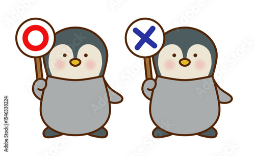 ○×札を持つペンギンのかわいい判定イラスト（ベクター）