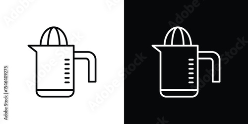 Hand Juicer icon in black. flat graphic vector icon