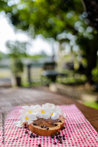 hai-cooking-herbs-wooden-plate-flatlay