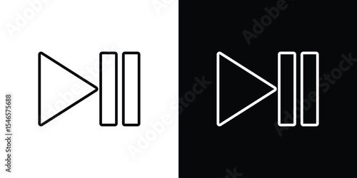 Play pause icon in black. flat graphic vector icon