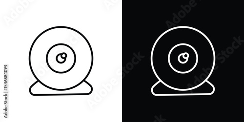 Web camera icon in black. flat graphic vector icon