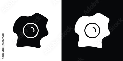 Fried egg icon of a flat style vector