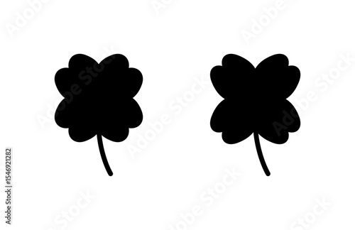 Clover icon vector illustration. clover sign and symbol. four leaf clover icon.
