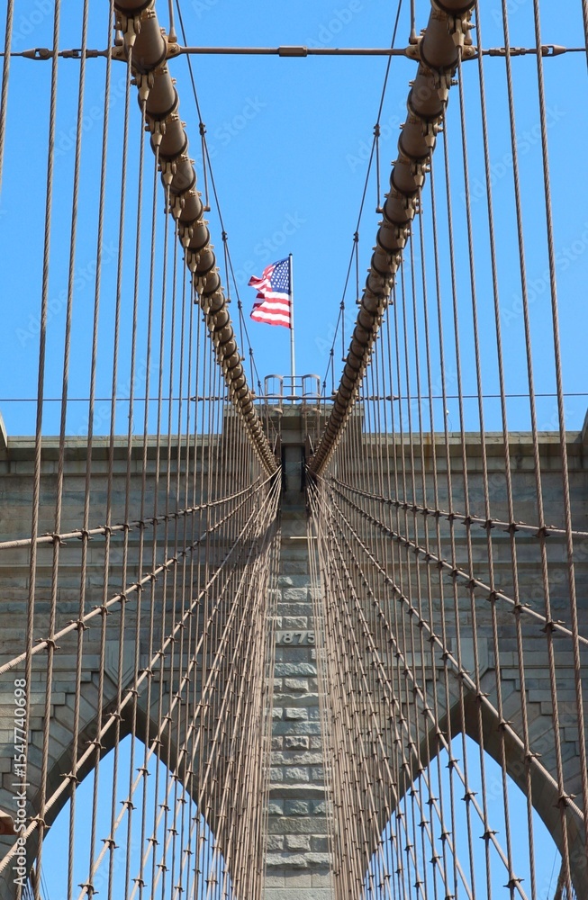 Fototapeta premium brooklyn, bridge, brooklyn bridge, new york, architecture, manhattan, city, usa, new york city, nyc, cables, flag, urban, structure, steel, river