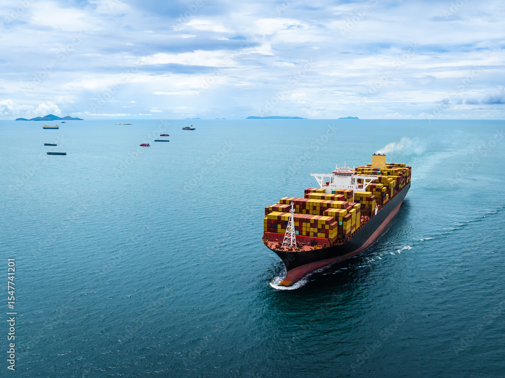 Obraz premium shipping logistic cargo container ship import export goods and distributing products to dealer and consumers across worldwide by container ship business and industry transportation