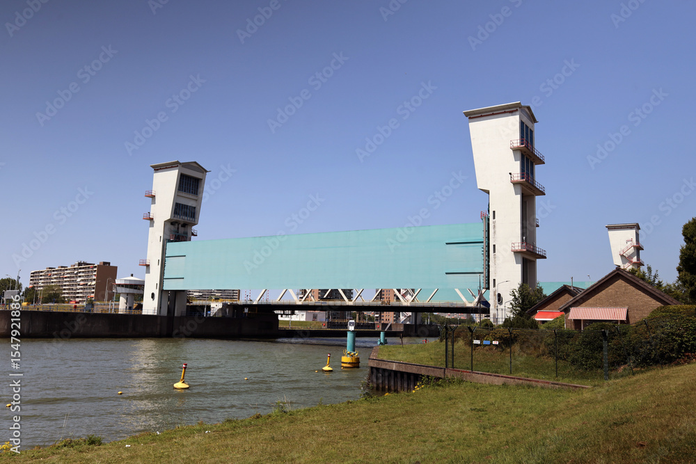 Obraz premium Flood barrier called Hollandsche IJsselkering and Algerabrug Bridge