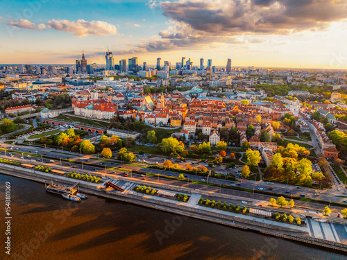 Photos Warsaw old city center and skyscrapers in the background Vistula river
