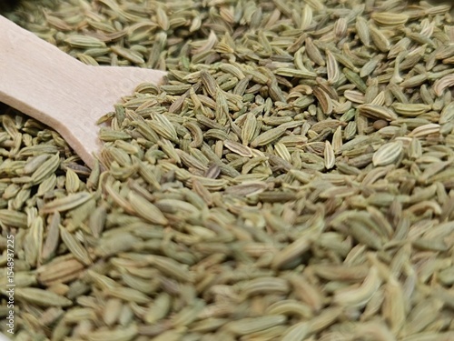 Picture of fennel seeds with selective focus