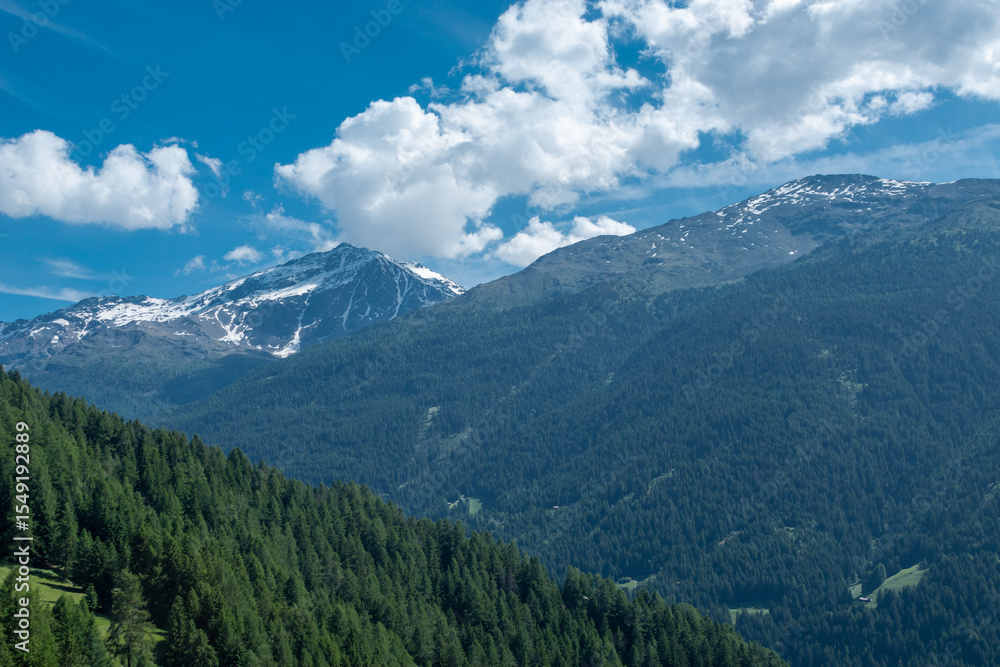 Fototapeta premium bornio val zebrù tourist town known for its winter sports facilities and uncontaminated valleys