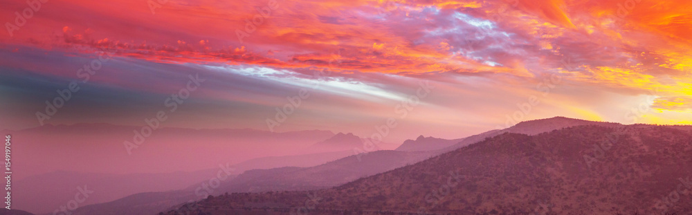 Fototapeta premium Mountains on sunset