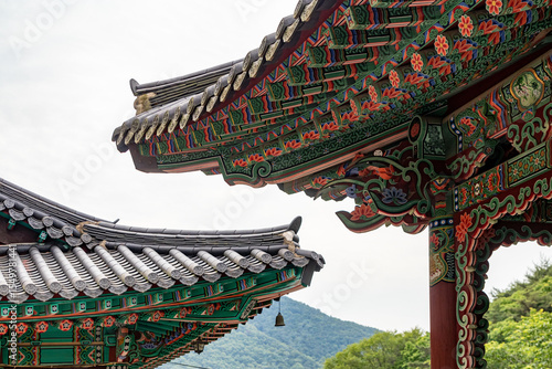 Photos Traditional decorative coloring called dancheong beautifies a Korean temple eave