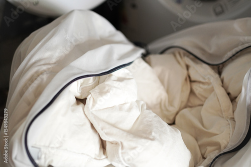 羽毛布団の洗濯　洗濯ネットで洗う羽毛布団