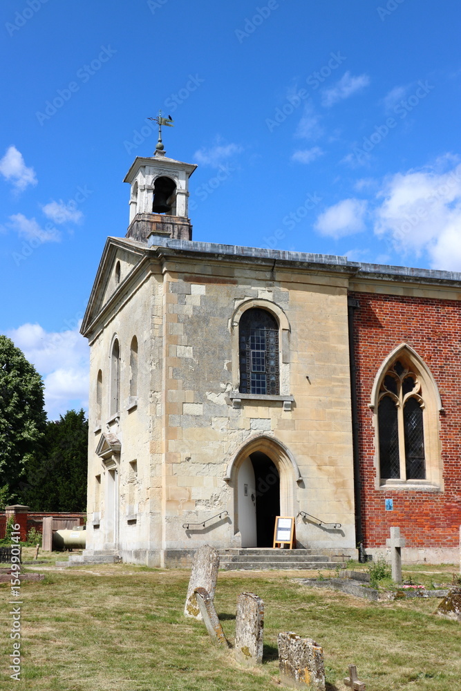 Obraz premium St Andrew's Church, Wimpole Estate, Arrington, Royston, Cambridgeshire, England, UK